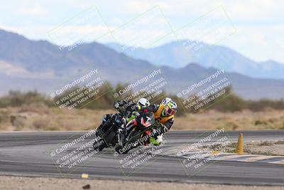 media/Nov-16-2025-Race Pace (Sun) [[8c5fa54630]]/Non Verified Riders (1st 20 Minutes)/5-Turn 15 (110pm)/